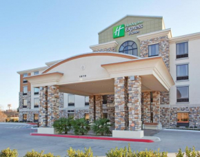 Отель Holiday Inn Express Hotel & Suites Dallas South - DeSoto, an IHG Hotel  Десото